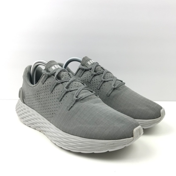 black ripstop runner
